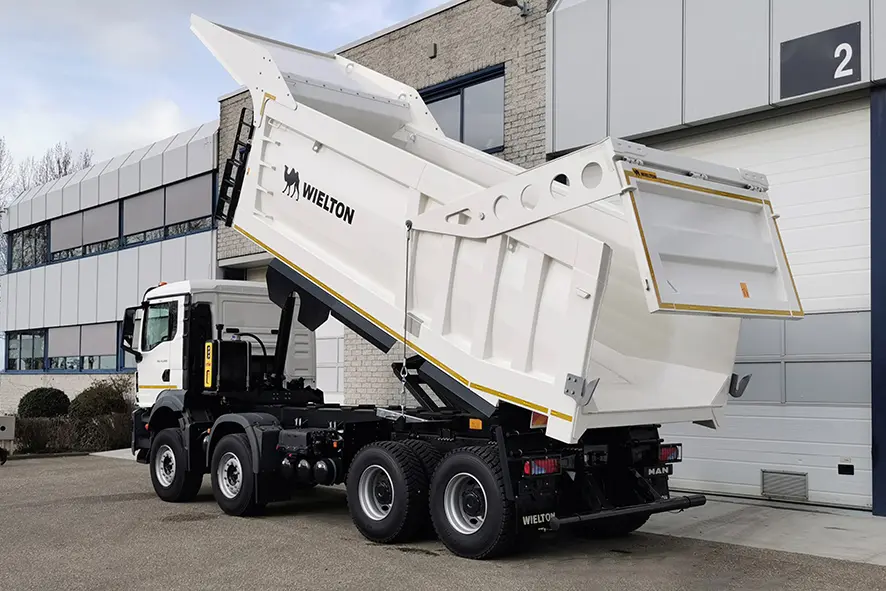 MAN TGS 41.400 BB CH Tipper Truck 8x4 15