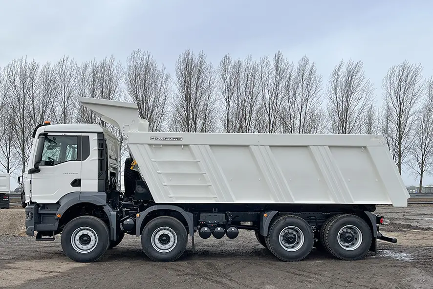 MAN TGS 41.400 BB CH 8x4 Tipper Truck 4