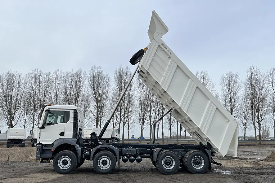 MAN TGS 41.400 BB CH 8x4 Tipper Truck 12