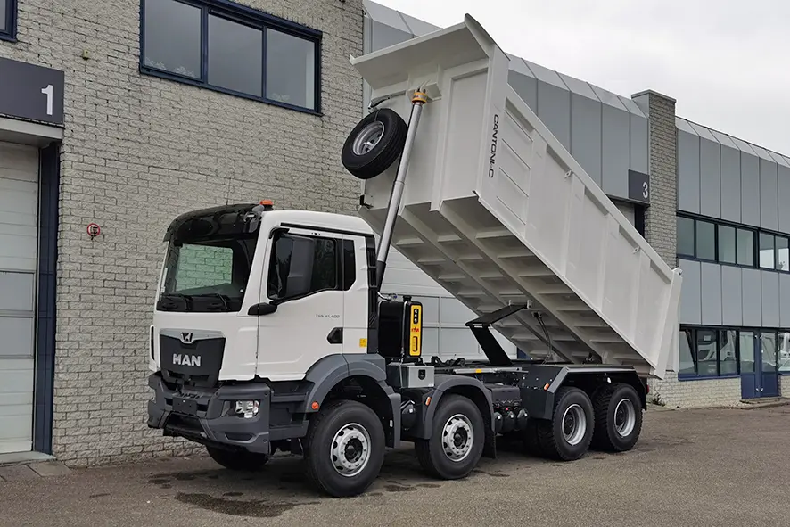 MAN TGS 41.400 BB CH 8x4 Tipper Truck 14