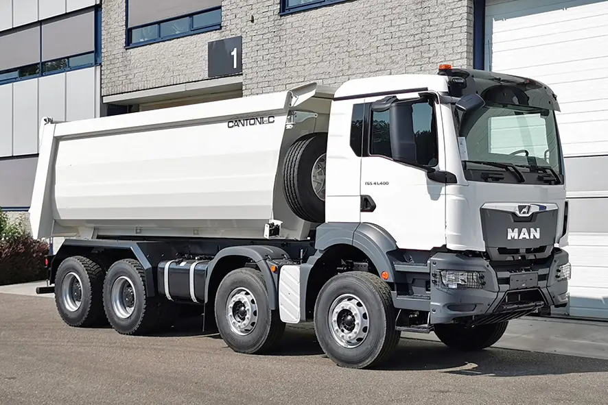 MAN TGS 41.400 BB CH 8x4 Tipper Truck 1