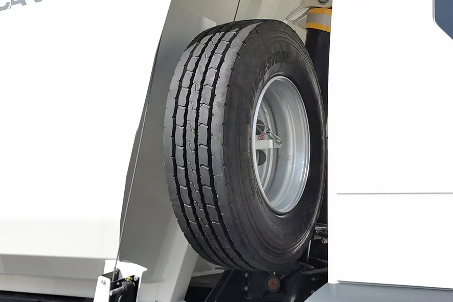 MAN TGS 41.400 BB CH 8x4 Tipper Truck 13