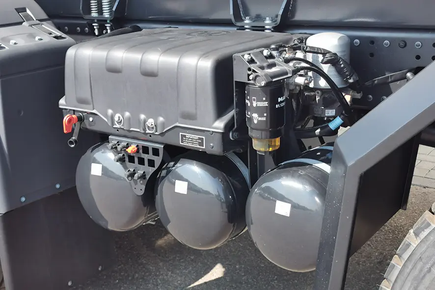 MAN TGS 41.400 BB CH 8x4 Tipper Truck 15