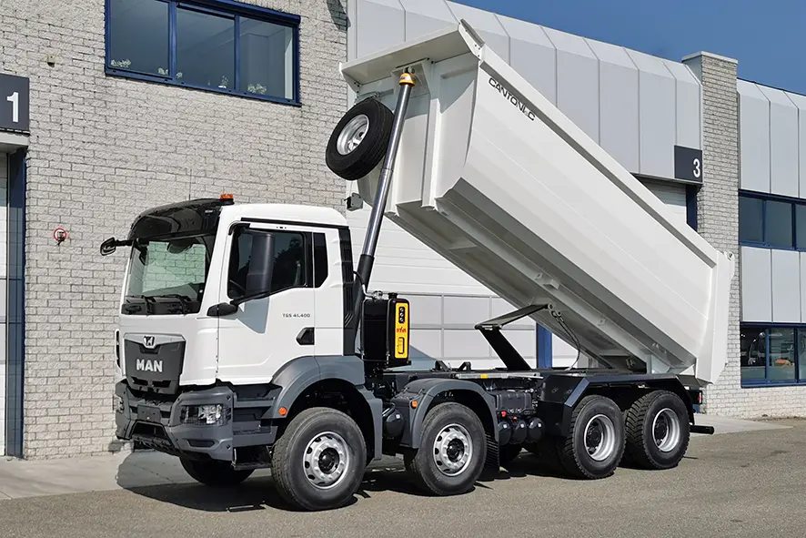 MAN TGS 41.400 BB CH 8x4 Tipper Truck 17