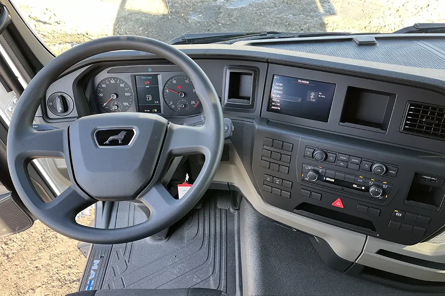 MAN TGS 41.400 BB CH 8x4 Tipper Truck 8