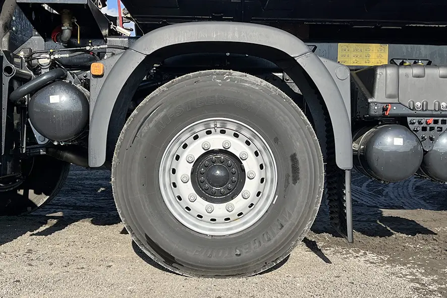 MAN TGS 41.400 BB CH 8x4 Benne basculante 12