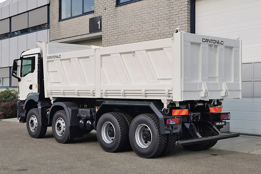 MAN TGS 41.400 BB CH 8x4 Tipper Truck 2