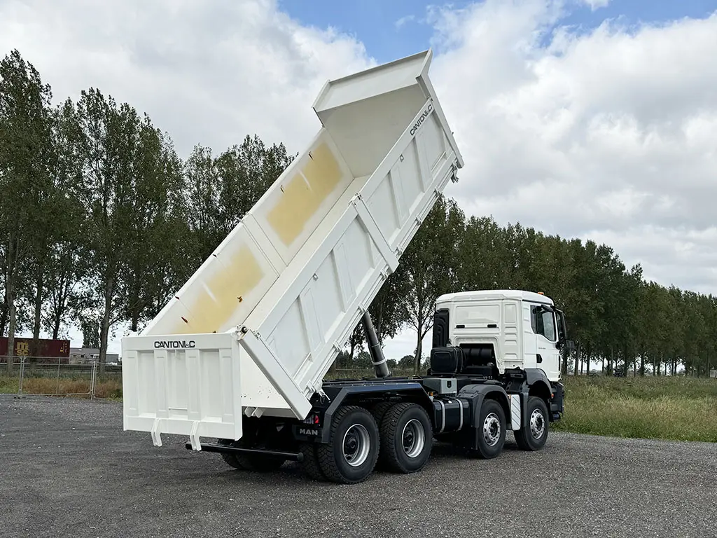 MAN TGS 41.400 BB CH Tipper Truck 8x4 19