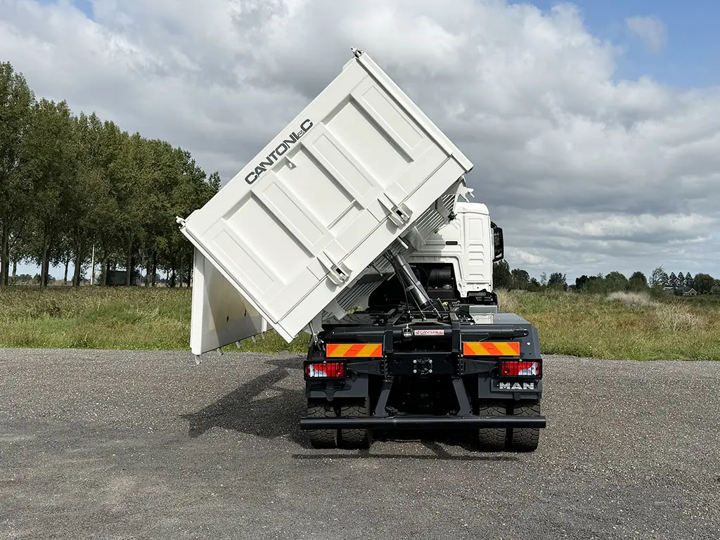 MAN TGS 41.400 BB CH Tipper Truck 8x4 20