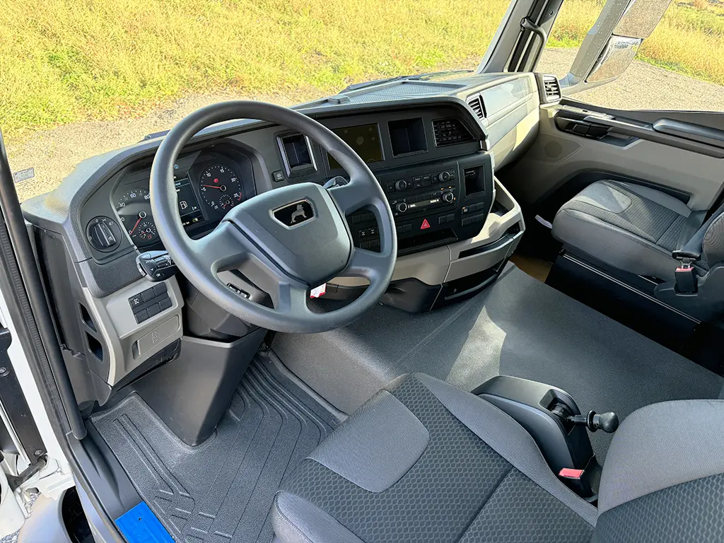 MAN TGS 41.400 BB CH 8x4 Tipper Truck