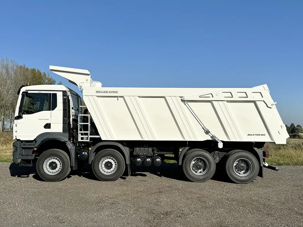 MAN TGS 41.400 BB CH 8x4 Tipper Truck 4