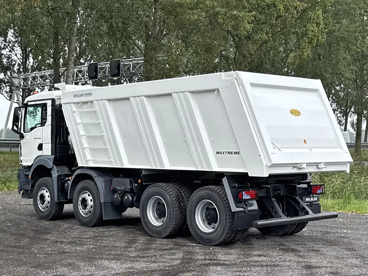 MAN TGS 41.400 BB CH Benne basculante 8x4 2
