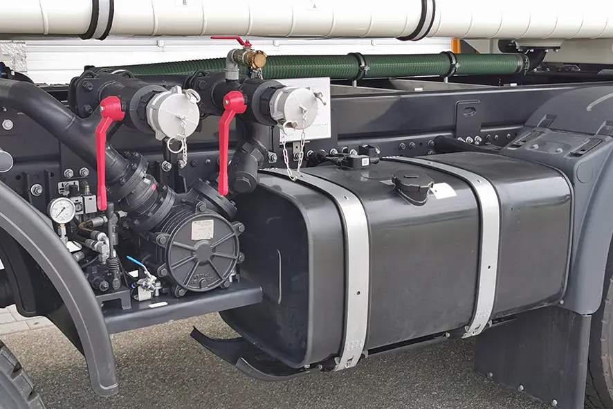 MAN TGS 41.400 BB CH 8x4 Camion citerne à eau 12