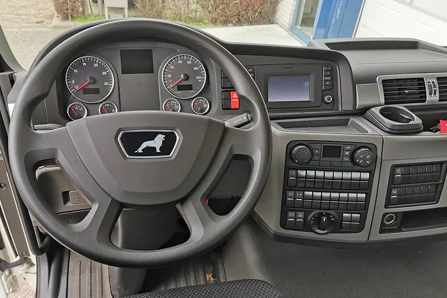 MAN TGS 41.400 BB-WW 8x4 Crane Truck 9