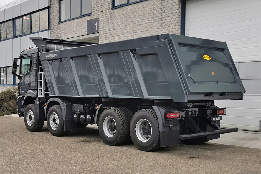 MAN TGS 41.440 BB CH 8x4 Tipper Truck 2