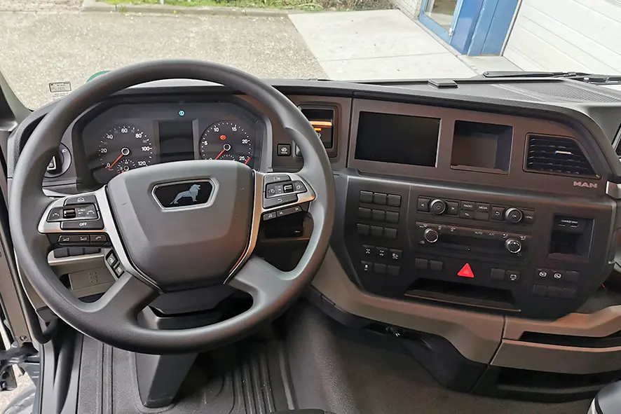 MAN TGS 41.440 BB CH 8x4 Tipper Truck 9