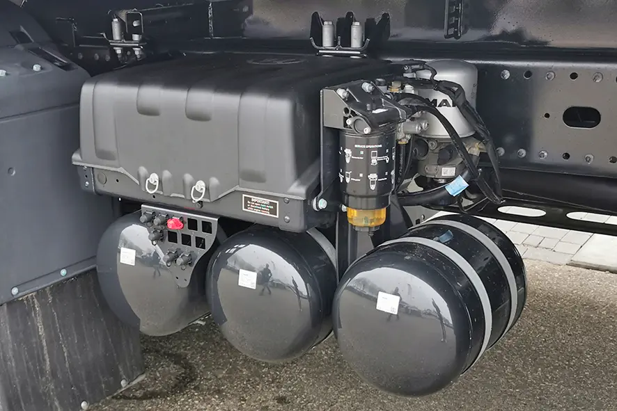 MAN TGS 41.440 BB CH 8x4 Tipper Truck 13