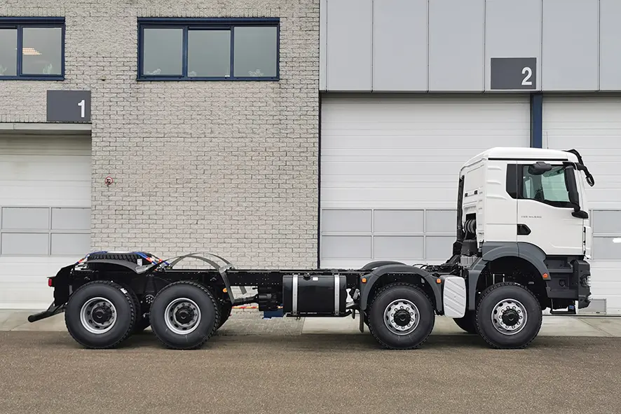 MAN TGS 41.440 BB CH 8x8 Chassis Cabin 6