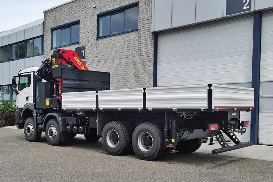 MAN TGS 41.440 BB CH 8x8 Crane Truck 2