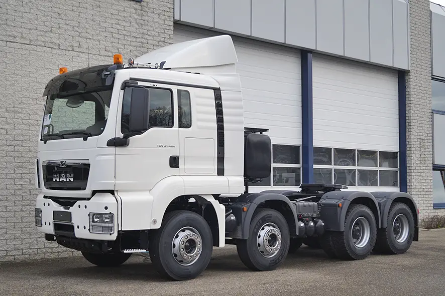 MAN TGS 41.480 BB AT 8x4 Tractor Head 7