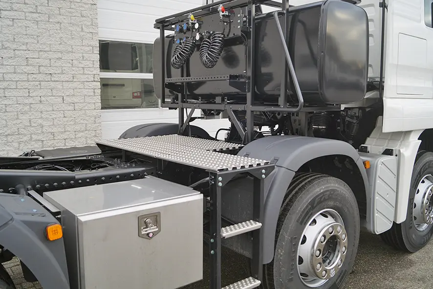 MAN TGS 41.480 BB AT 8x4 Tractor Head 10