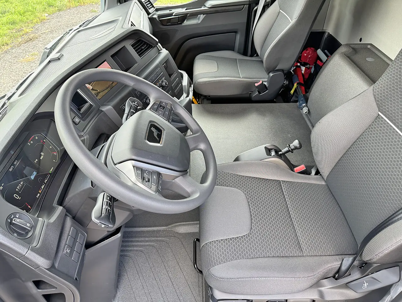 MAN TGS 41.480 BB CH 8x4 Chassis Cabin 10