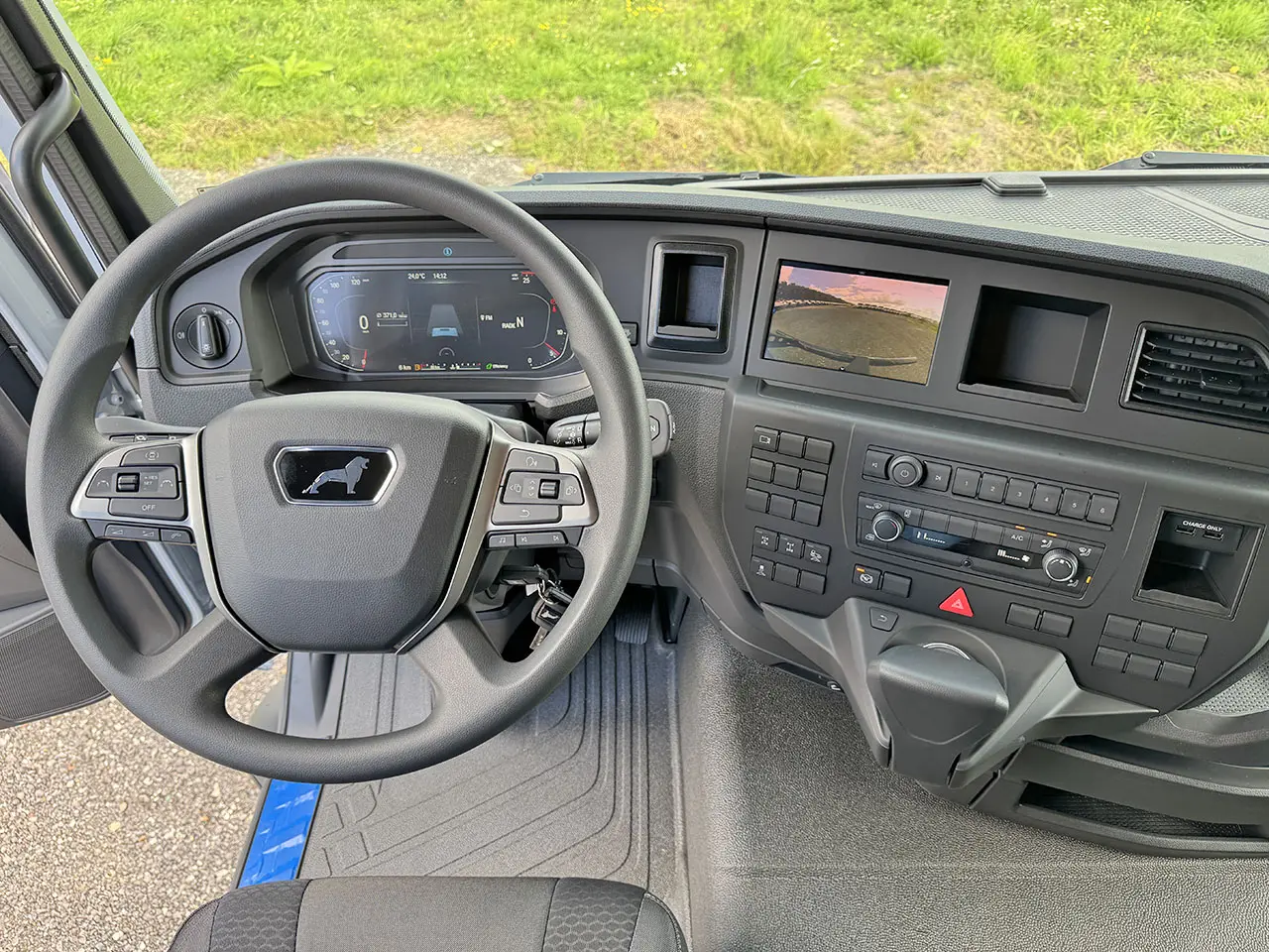 MAN TGS 41.480 BB CH 8x4 Chassis Cabin 11