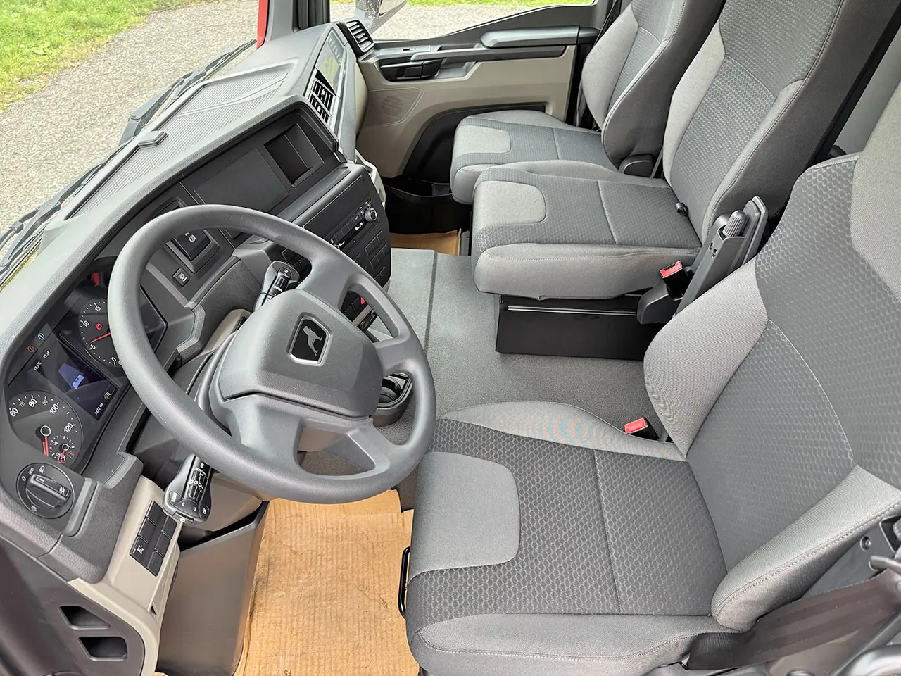 MAN TGS 41.480 BB CH 8x4 Chassis Cabin 9