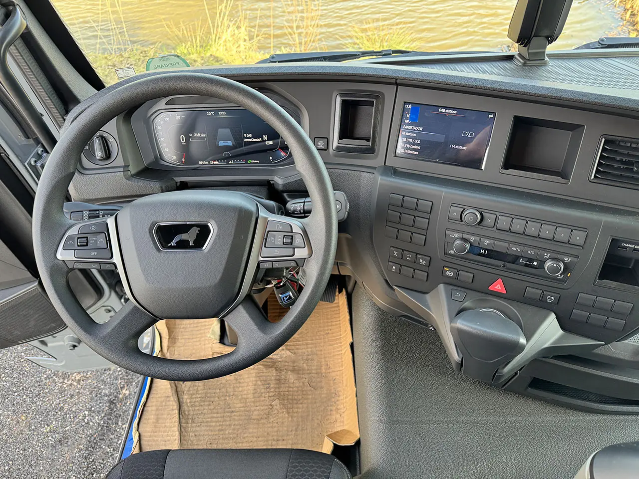 MAN TGS 44.440 BB CH 8x4 Tipper Truck 14