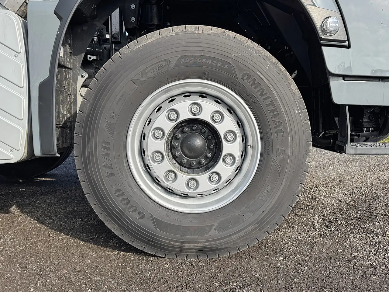 MAN TGS 44.440 BB CH 8x4 Benne basculante 23