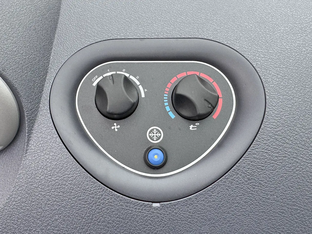 Manitou MHT-X 790 4x4 Telehandler 12