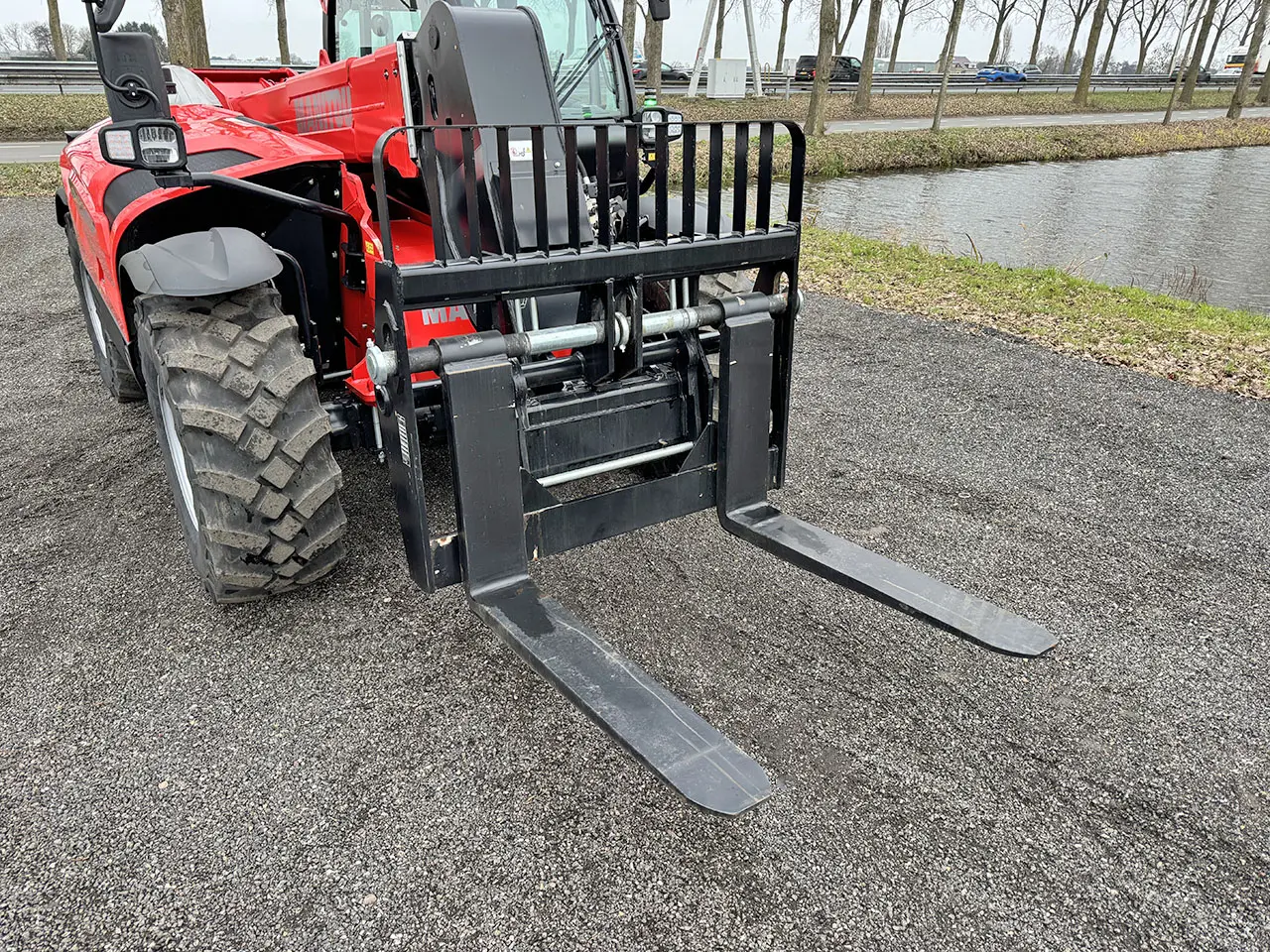 Manitou MHT-X 790 Telehandler 4x4 21