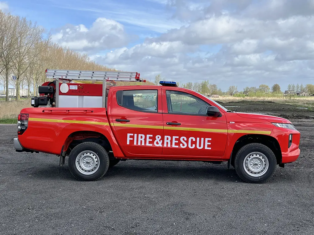 Mitsubishi L200 GL 4x4 Fire Fighting Vehicle 6