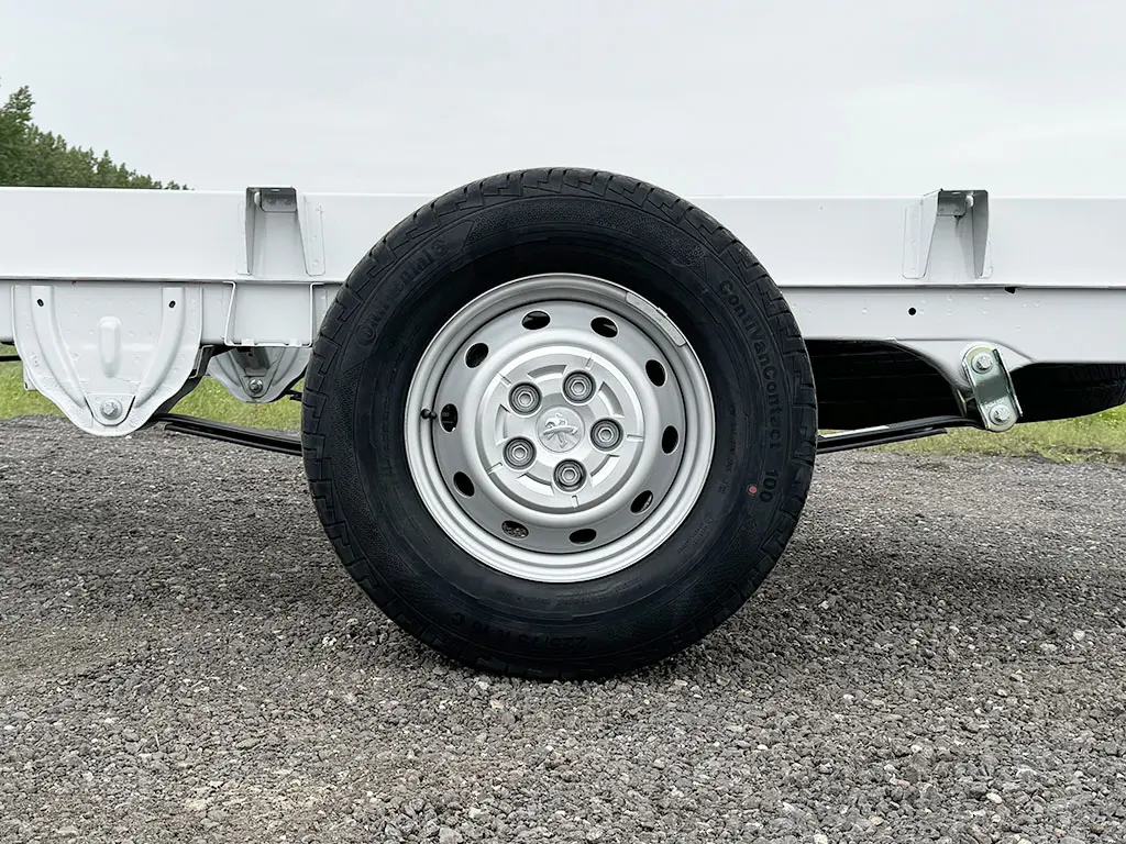 Peugeot Boxer L3H2 Crew 4x2 Chassis Cabin 15