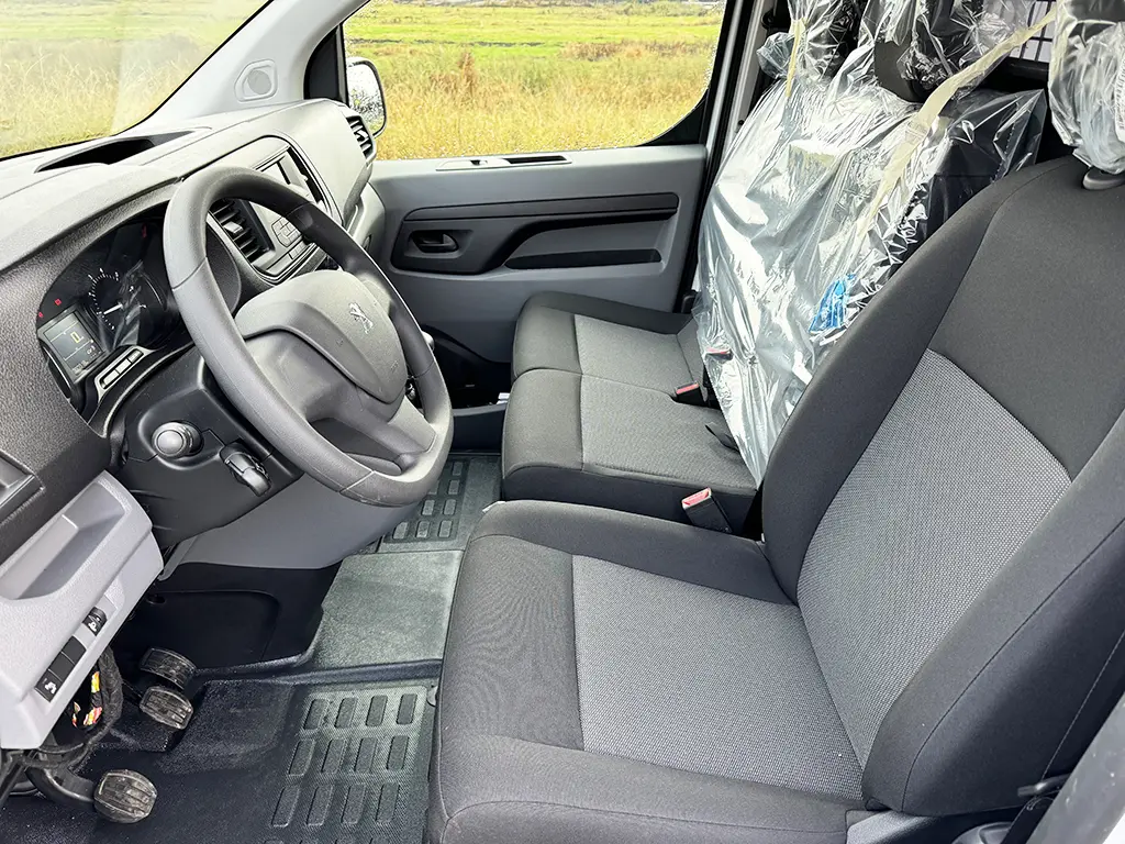 Peugeot Expert Cargo XL L3 Fourgon 4x2 9