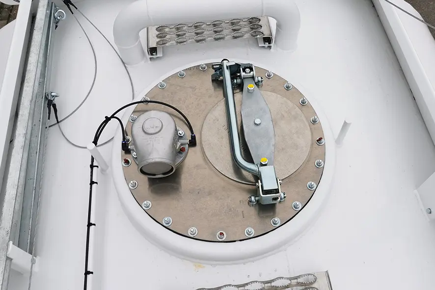 Sievering TSA45-5 ADR 3-Axle Fuel Tank Trailer 10