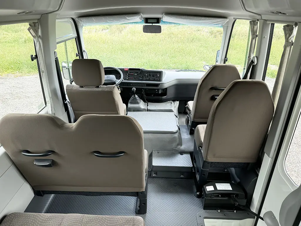 Toyota Coaster 23S High Roof Midi bus 4x2 12
