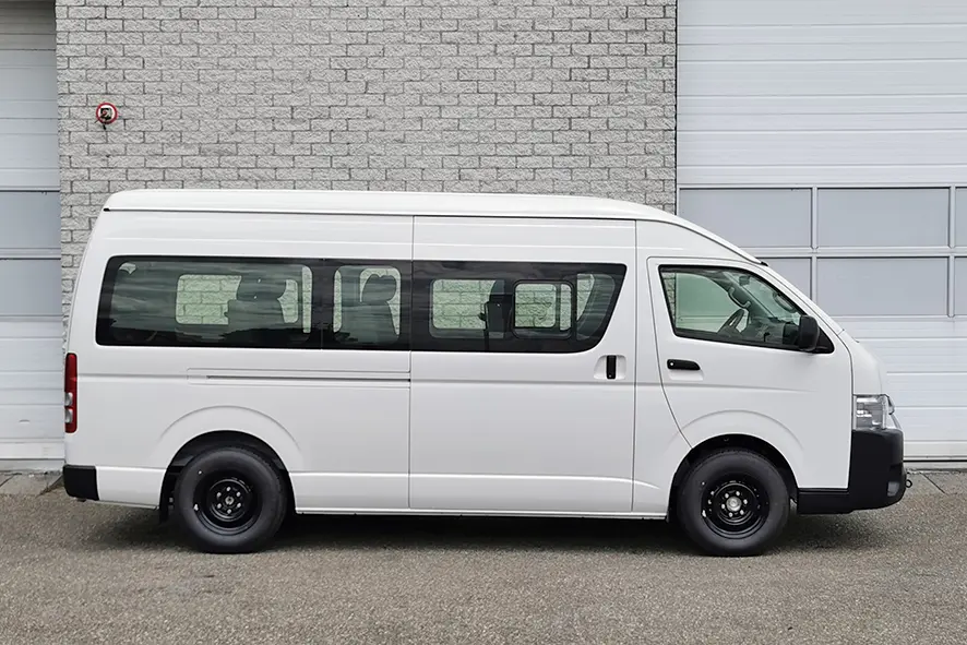 Toyota Hiace GL High Roof Mini bus 4x2 6