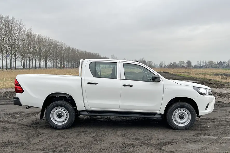 Toyota Hilux 2.4 GD6 Pick-up cabine double 4x4 6