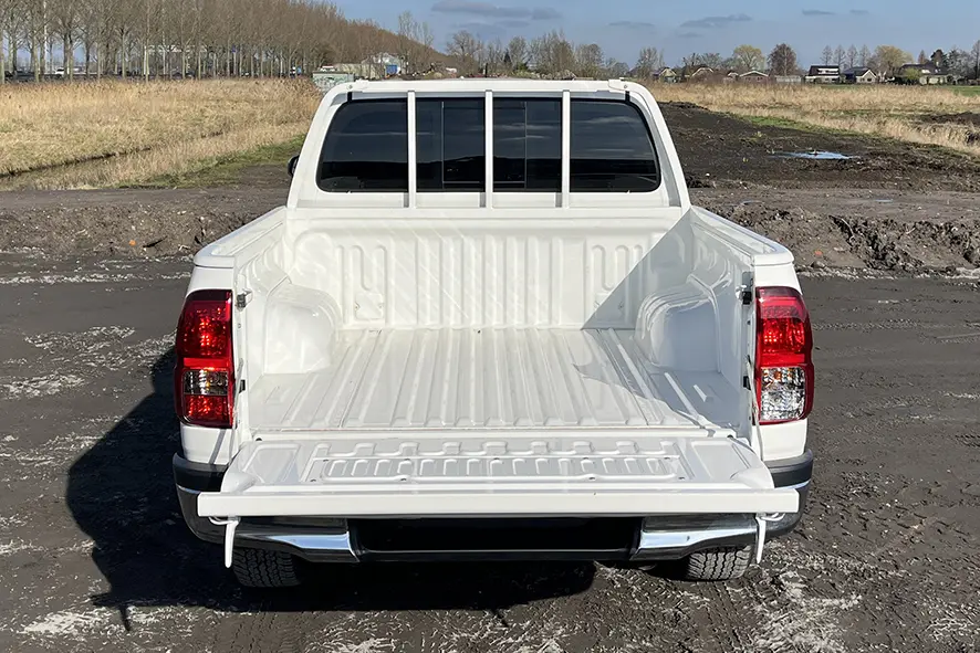 Toyota Hilux 2.4 GL 4x4 Blindé 10