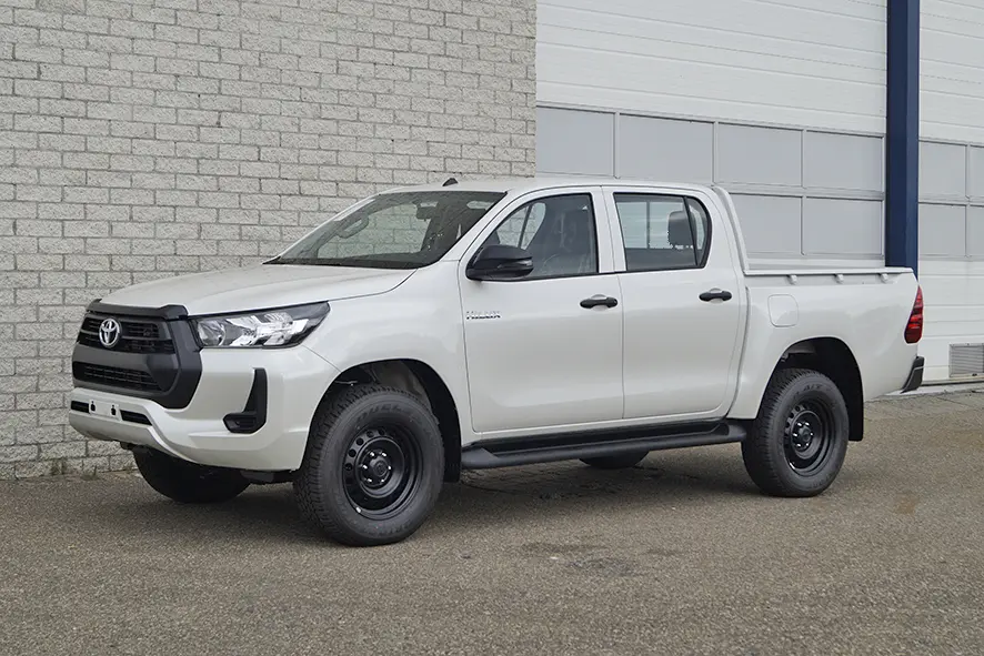 Toyota Hilux 2.4 GL 4x4 Double Cab Pick-up 7