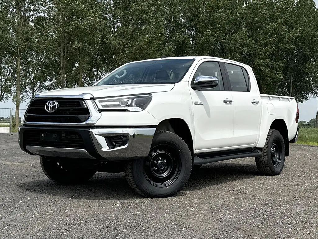 Toyota HiLux 2.4 GLX 4x4 Double Cab Pick-up 8