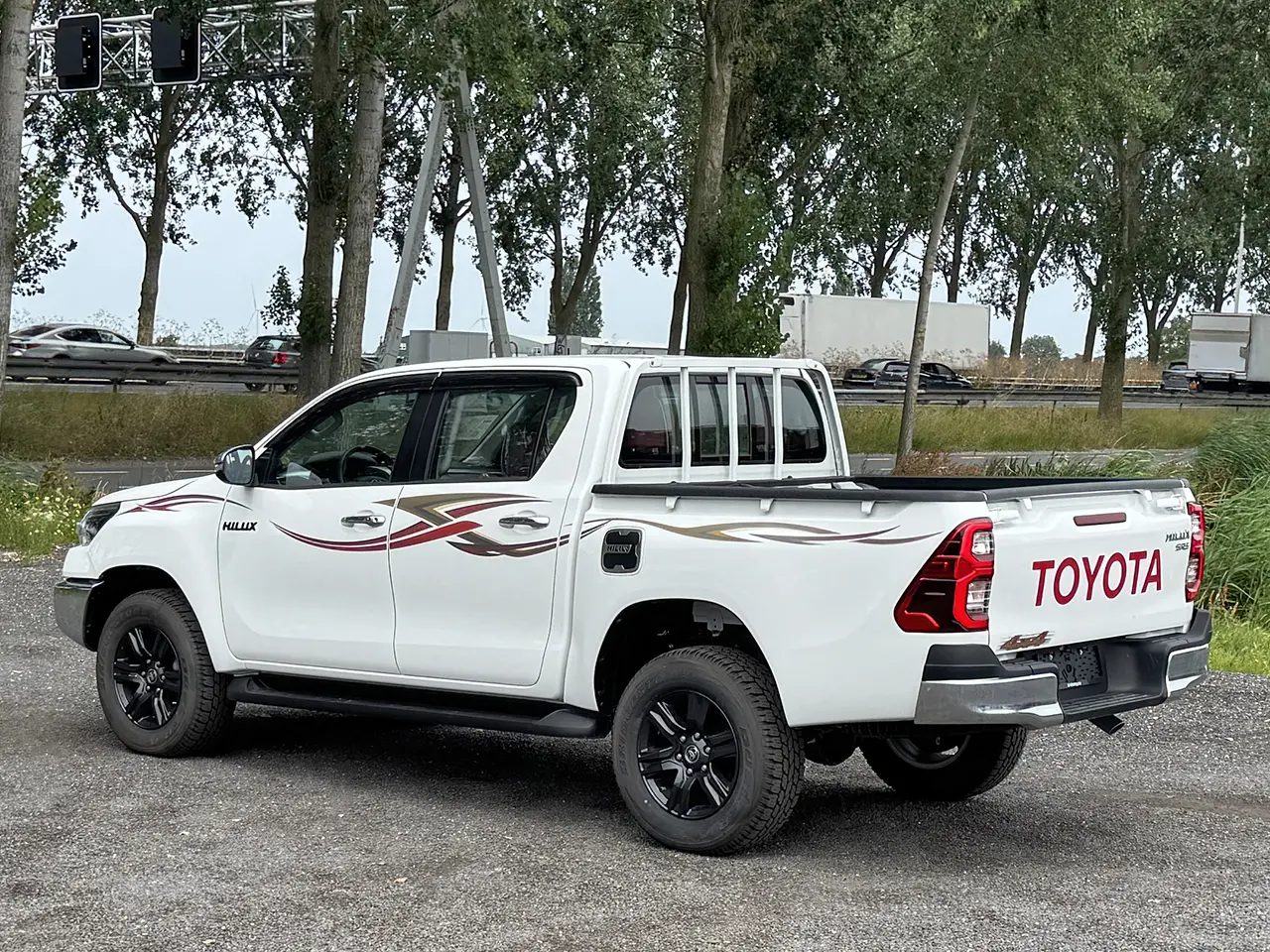 Toyota Hilux 2.7 LPG Double Cab Pick-up 4x4