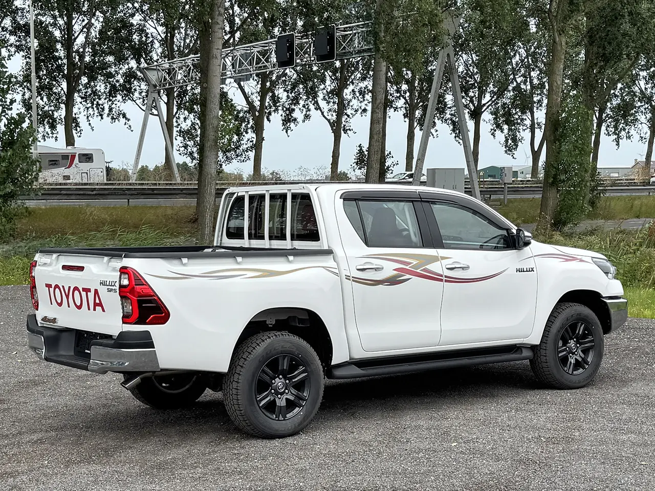 Toyota Hilux 2.7 LPG Double Cab Pick-up 4x4 6