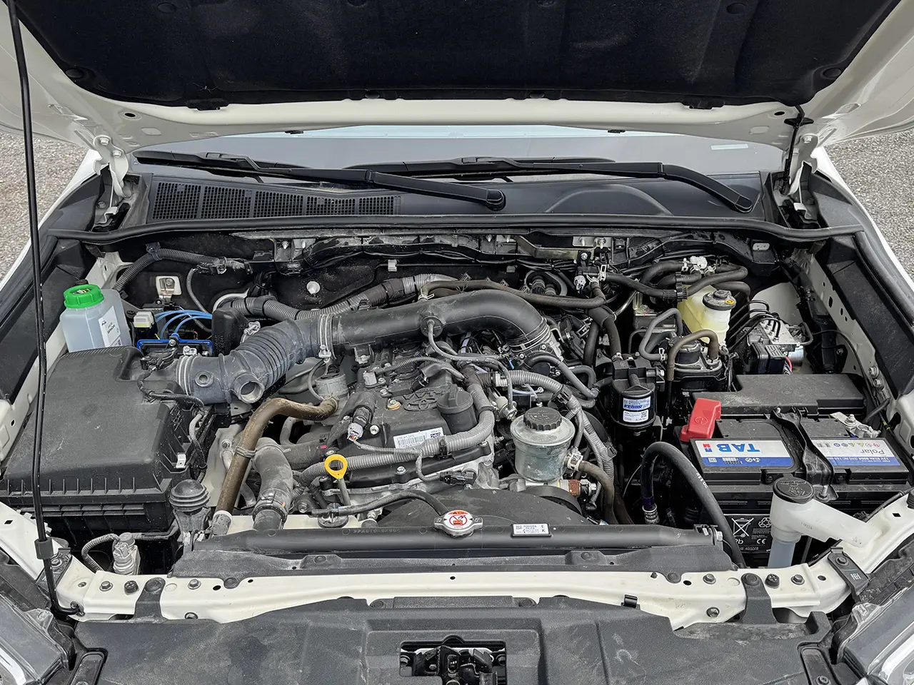 Toyota Hilux 2.7 LPG Double Cab Pick-up 4x4 16