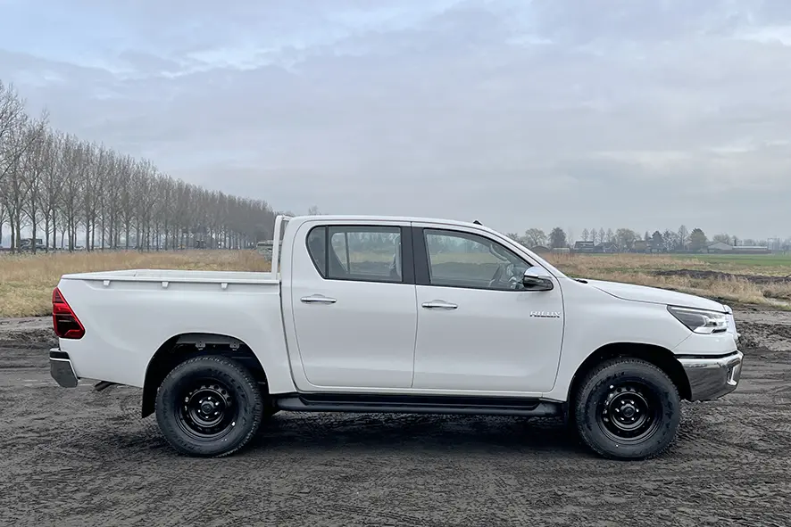 Toyota Hilux GLX T.DSL 4x4 Double Cab Pick-up 6