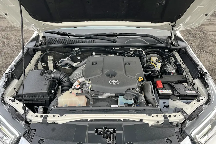 Toyota Hilux GLX T.DSL 4x4 Double Cab Pick-up 12