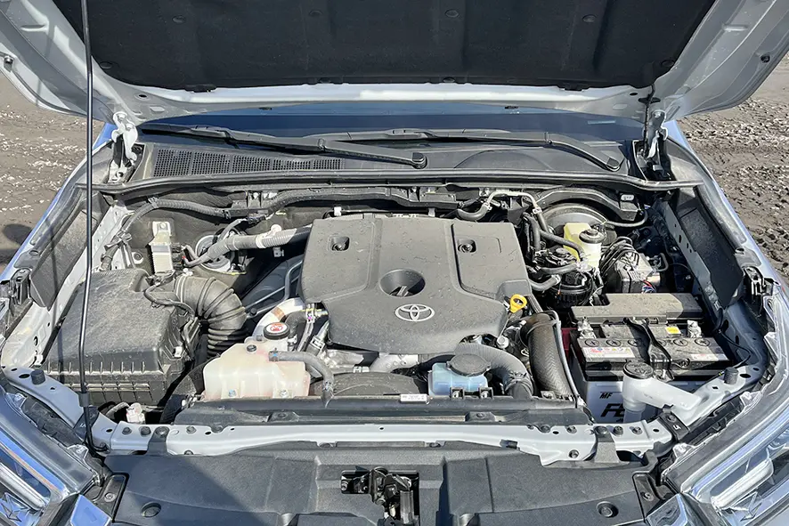 Toyota Hilux GLX T.DSL 4x4 Double Cab Pick-up 13