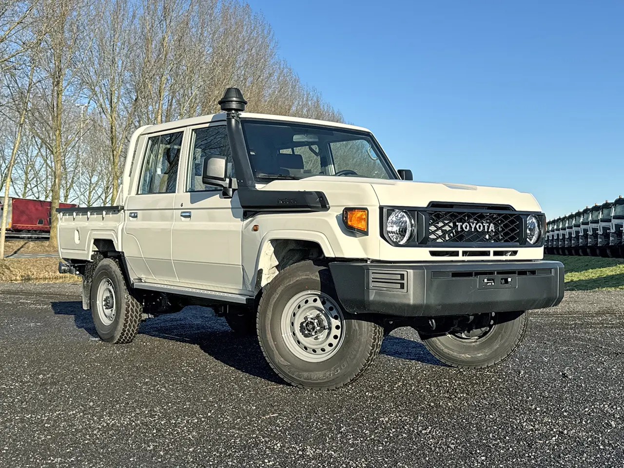 Toyota Land Cruiser GDJ79 Double Cab Pick-up 4x4 4