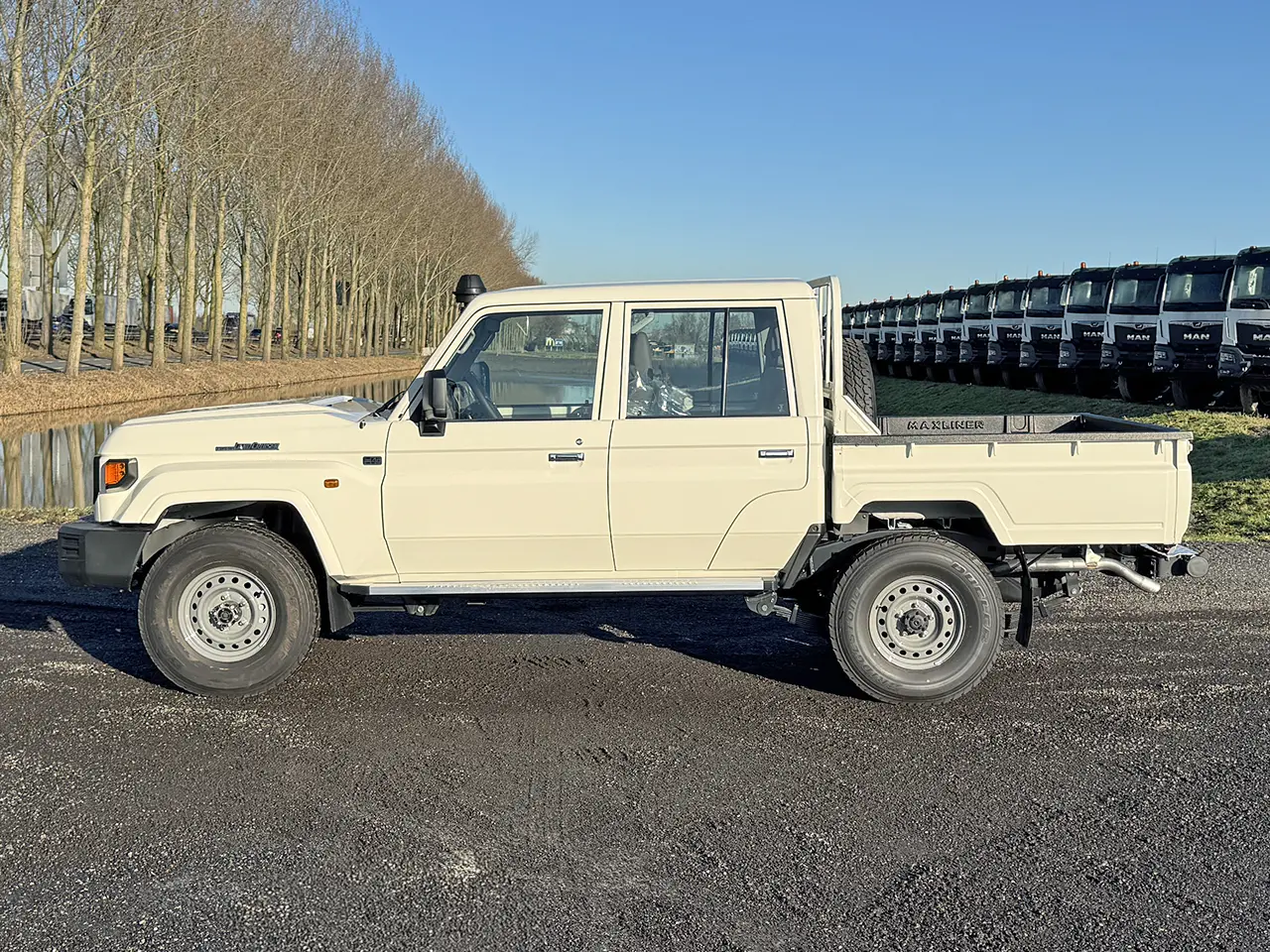 Toyota Land Cruiser GDJ79 4x4 Double Cab Pick-up 7